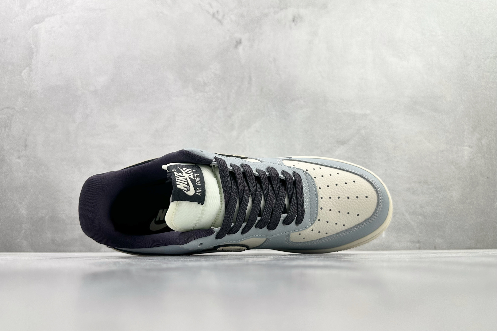 Nike AIR Jordan 1'07 Supreme 联名 蓝白黑 DD1928-308 Nike AIR Jordan 1'07 Supreme 联名 蓝白黑 DD1928-308