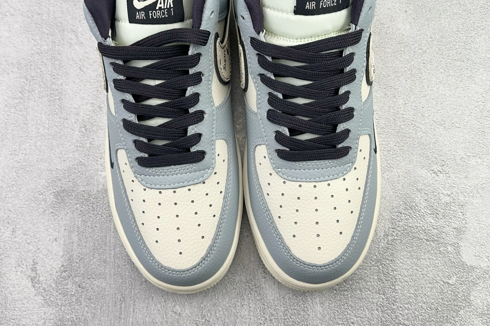 Nike AIR Jordan 1'07 Supreme 联名 蓝白黑 DD1928-308 Nike AIR Jordan 1'07 Supreme 联名 蓝白黑 DD1928-308
