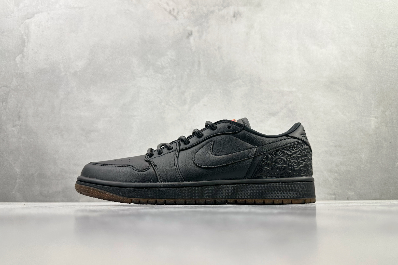 综合版 Jordan Air Jordan 1 Retro ”Xuan Wu” 玄武 国区限定 黑色 IO3147-001 综合版 Jordan Air Jordan 1 Retro ”Xuan Wu” 玄武 国区限定 黑色 IO3147-001