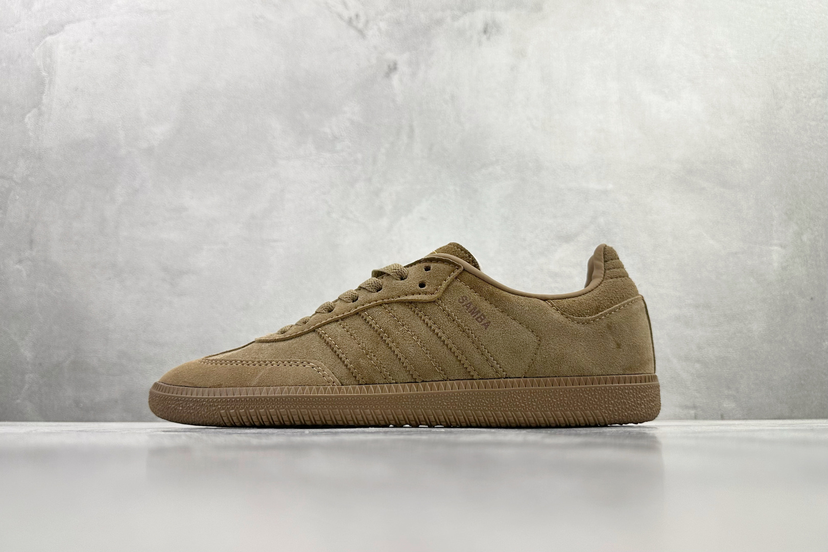 出口订单 adidas originals SAMBA OG棕色 JR0889 出口订单 adidas originals SAMBA OG棕色 JR0889