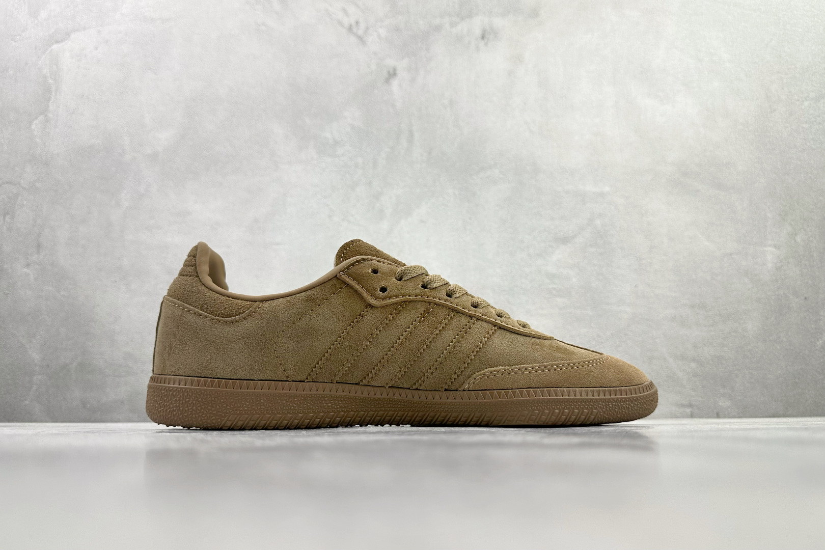 出口订单 adidas originals SAMBA OG棕色 JR0889 出口订单 adidas originals SAMBA OG棕色 JR0889