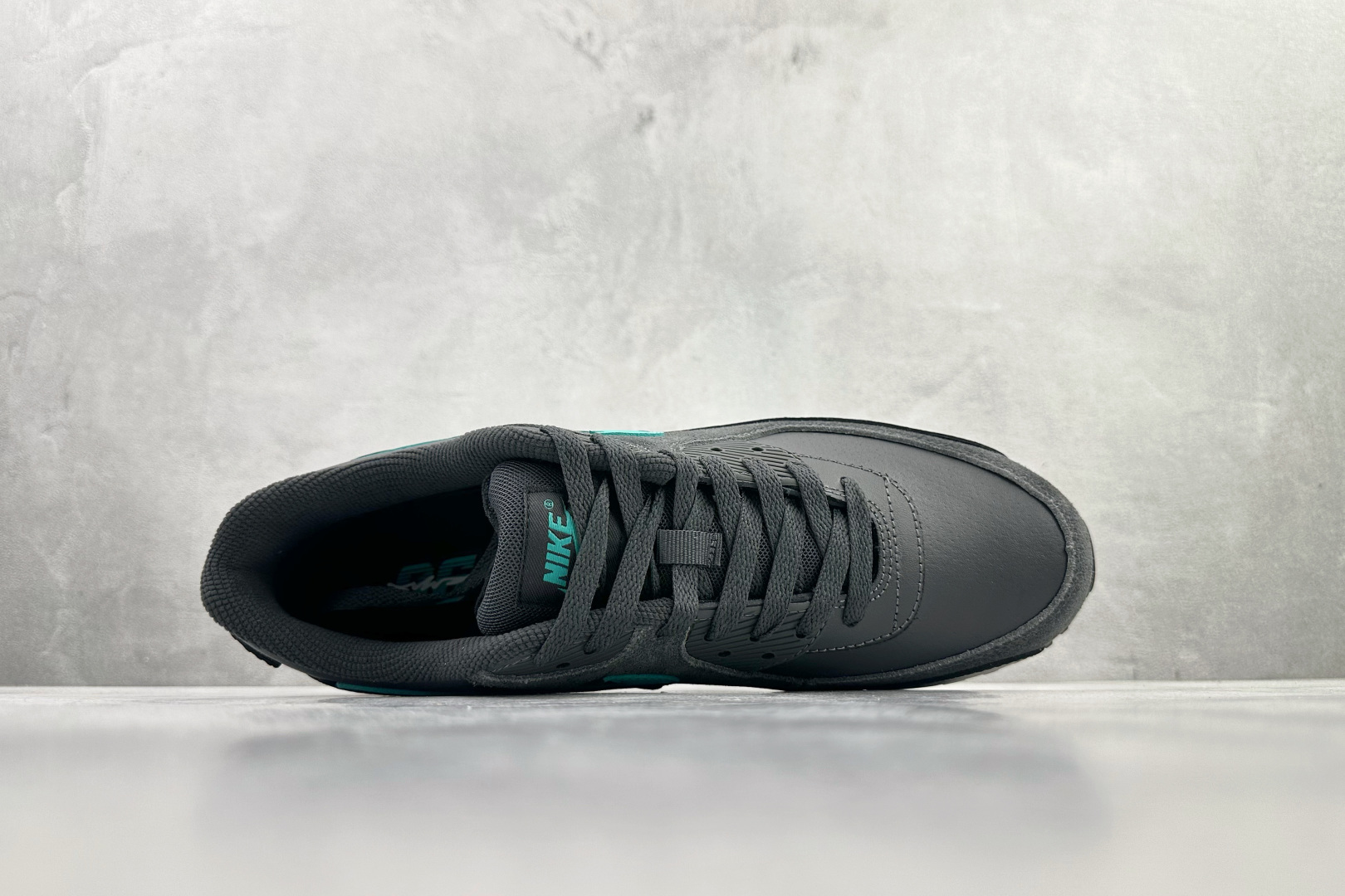 原版开发 Nike Air 90 黑色 IF0670-002 原版开发 Nike Air 90 黑色 IF0670-002