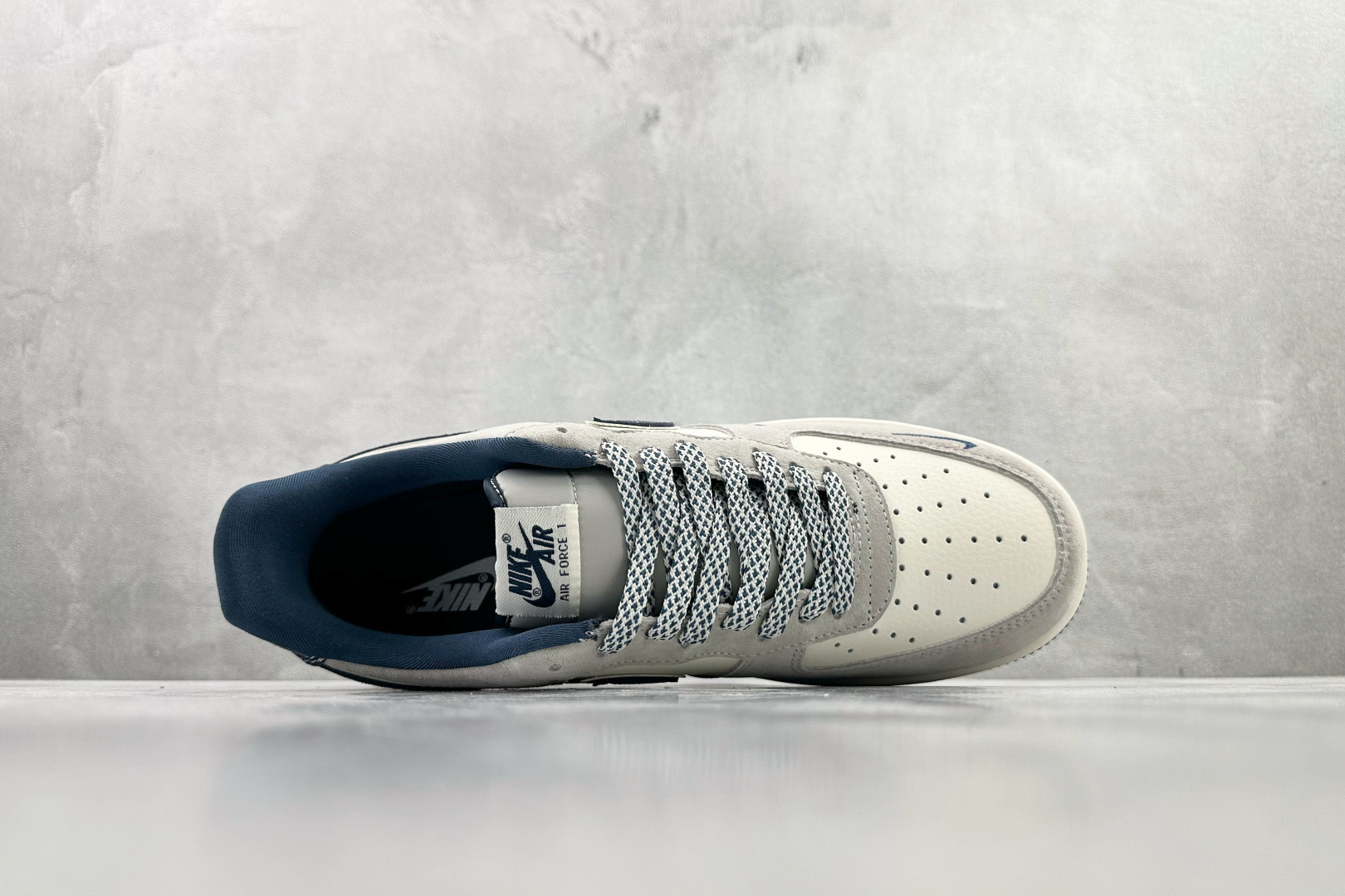 Nike Dunk Low Retro LV 联名 灰白蓝 DD1928-308 Nike Dunk Low Retro LV 联名 灰白蓝 DD1928-308