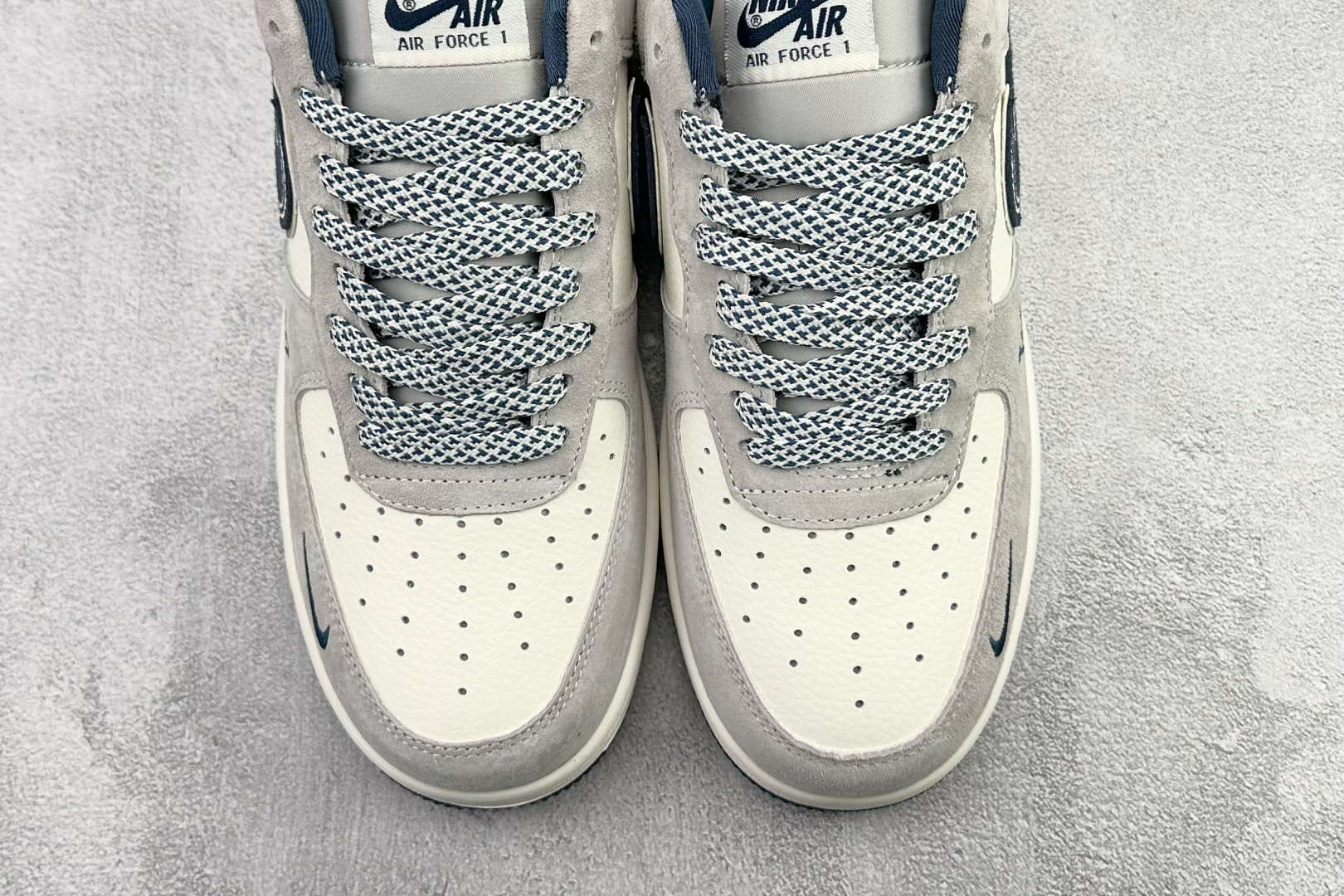 Nike Dunk Low Retro LV 联名 灰白蓝 DD1928-308 Nike Dunk Low Retro LV 联名 灰白蓝 DD1928-308