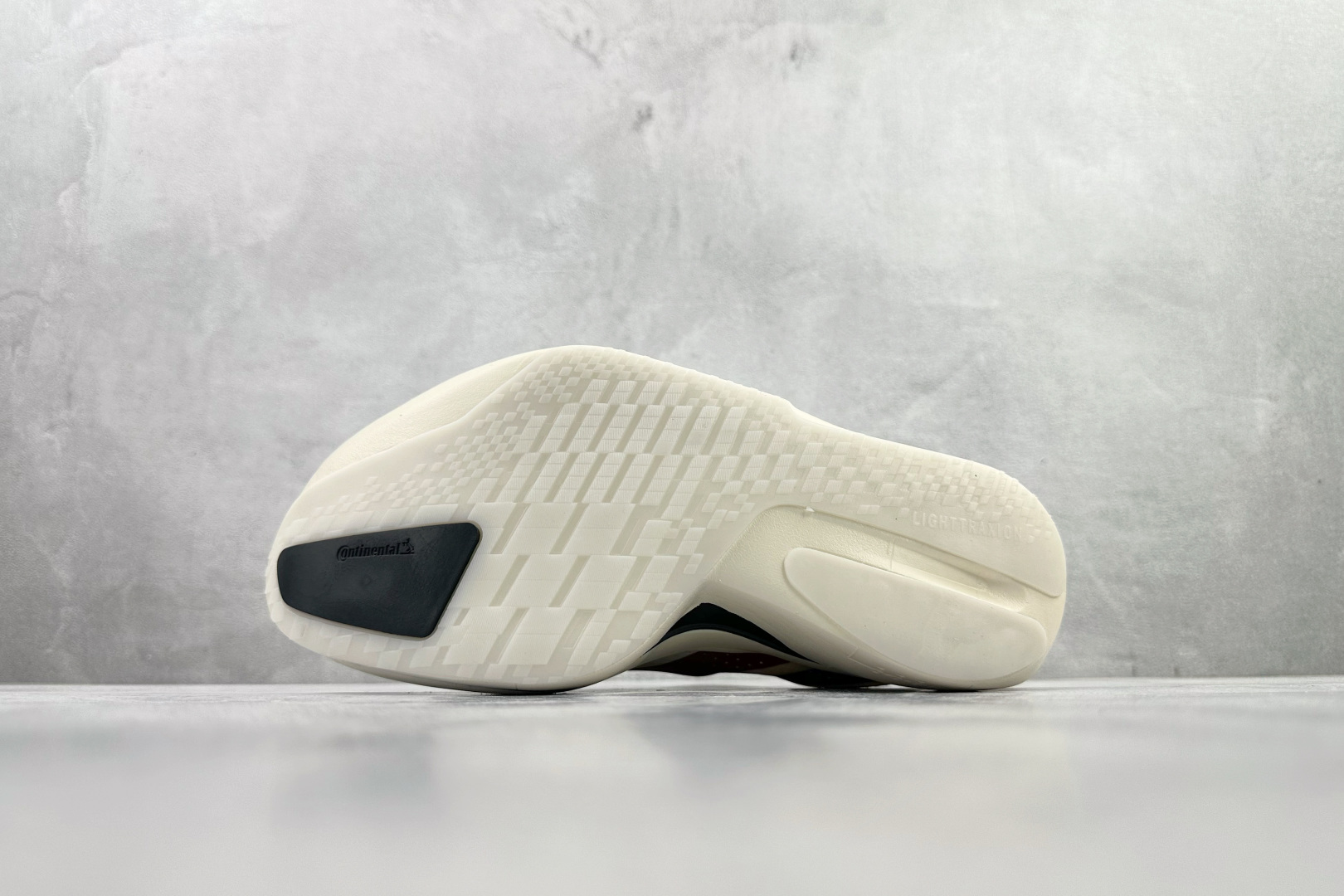 adidas Adizero Adios Pro 5 蓝红绿 K18296-High Quatity Cheap Brand wholesale wholesaler seller Clothes Bags handbags Sneakers Top Fashion Clothing Shoes from China Factory Chinese suppliers best Quality Beautiful Price adidas Adizero Adios Pro 5 蓝红绿 K18296