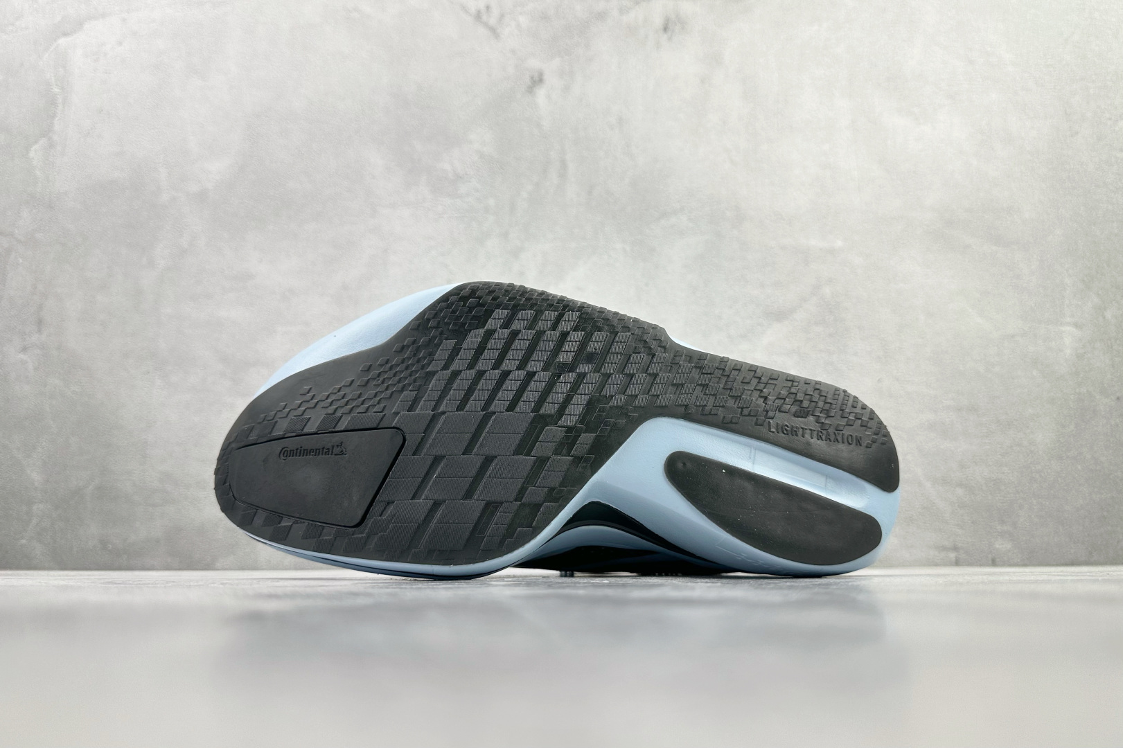 adidas Adizero Adios Pro 5 蓝黑 K18295 尺-High Quatity Cheap Brand wholesale wholesaler seller Clothes Bags handbags Sneakers Top Fashion Clothing Shoes from China Factory Chinese suppliers best Quality Beautiful Price adidas Adizero Adios Pro 5 蓝黑 K18295 尺