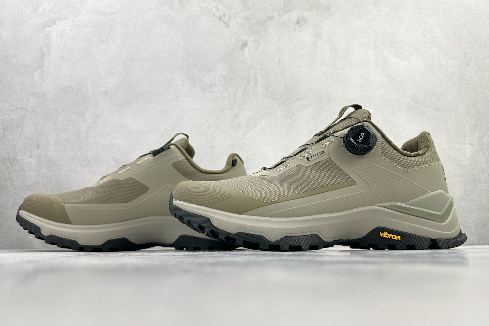 广版 凯乐石KAILAS 界山 GTX BOA 黑绿色货号：KS尺码：36 36.5 37 37.5 3