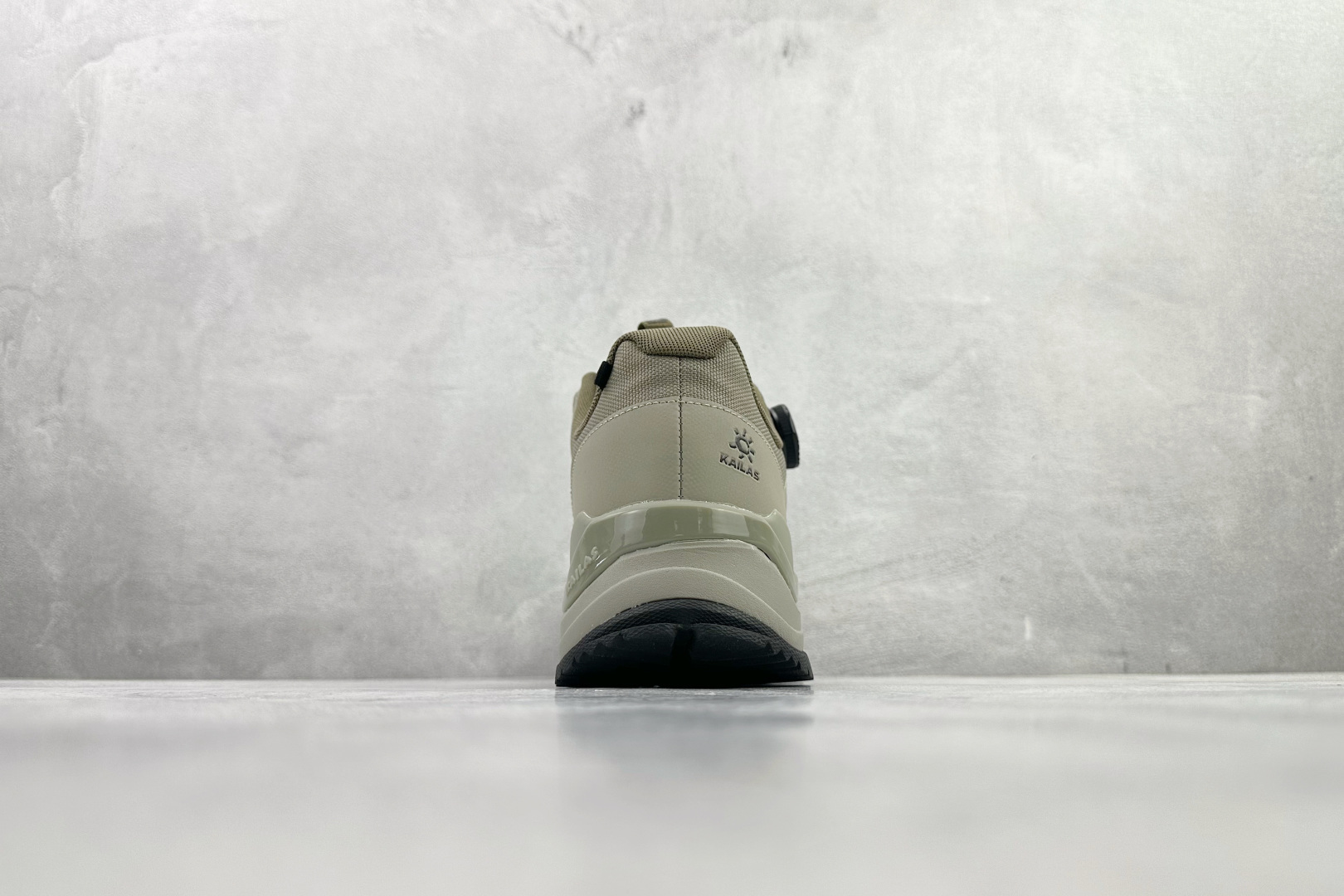 广版 凯乐石KAILAS 界山 GTX BOA 黑绿色货号：KS尺码：36 36.5 37 37.5 3