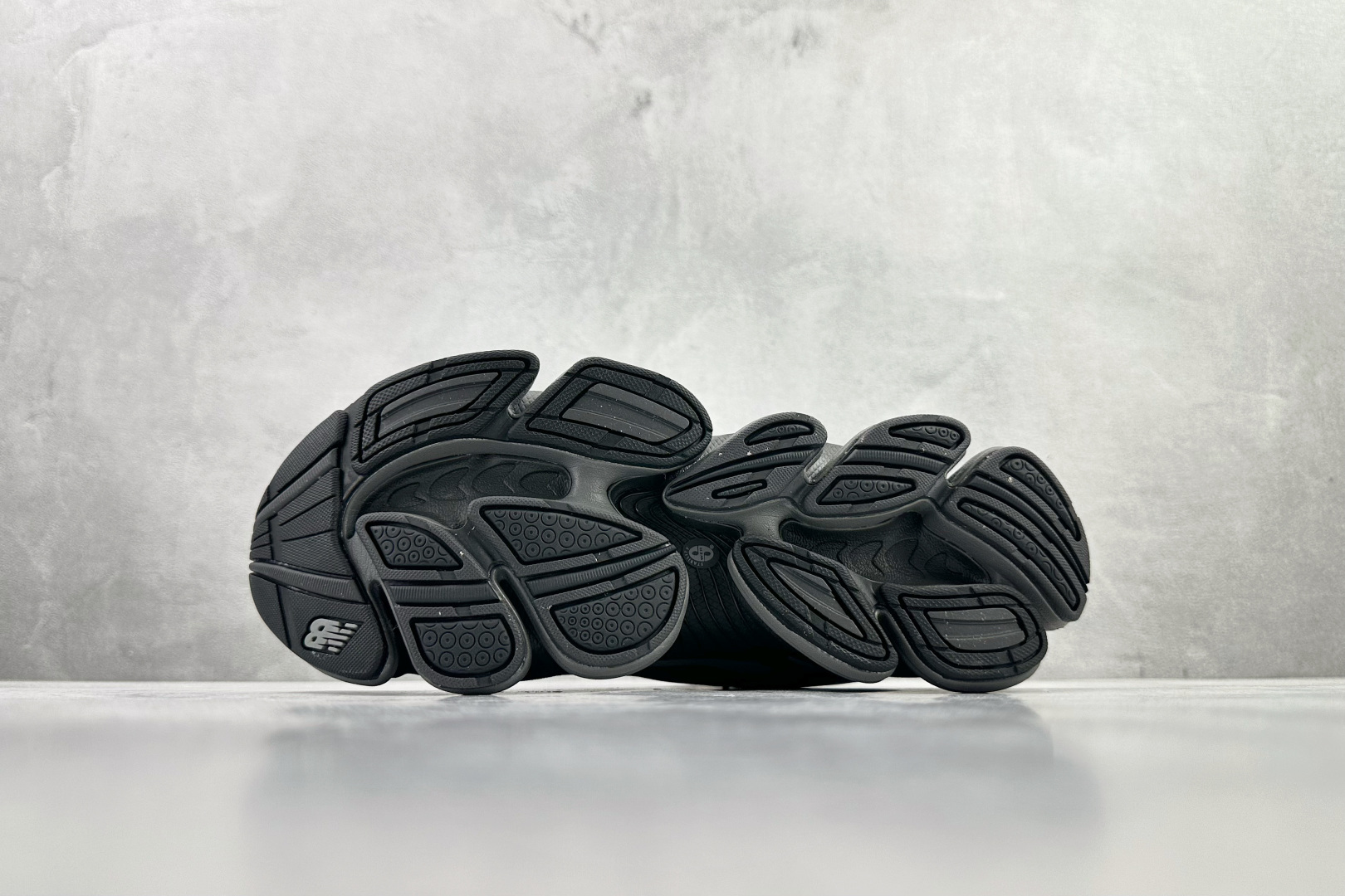 大厂出品 New Balance ABZORB 2000 黑灰蓝 U200015V-High Quatity Cheap Brand wholesale wholesaler seller Clothes Bags handbags Sneakers Top Fashion Clothing Shoes from China Factory Chinese suppliers best Quality Beautiful Price 大厂出品 New Balance ABZORB 2000 黑灰蓝 U200015V