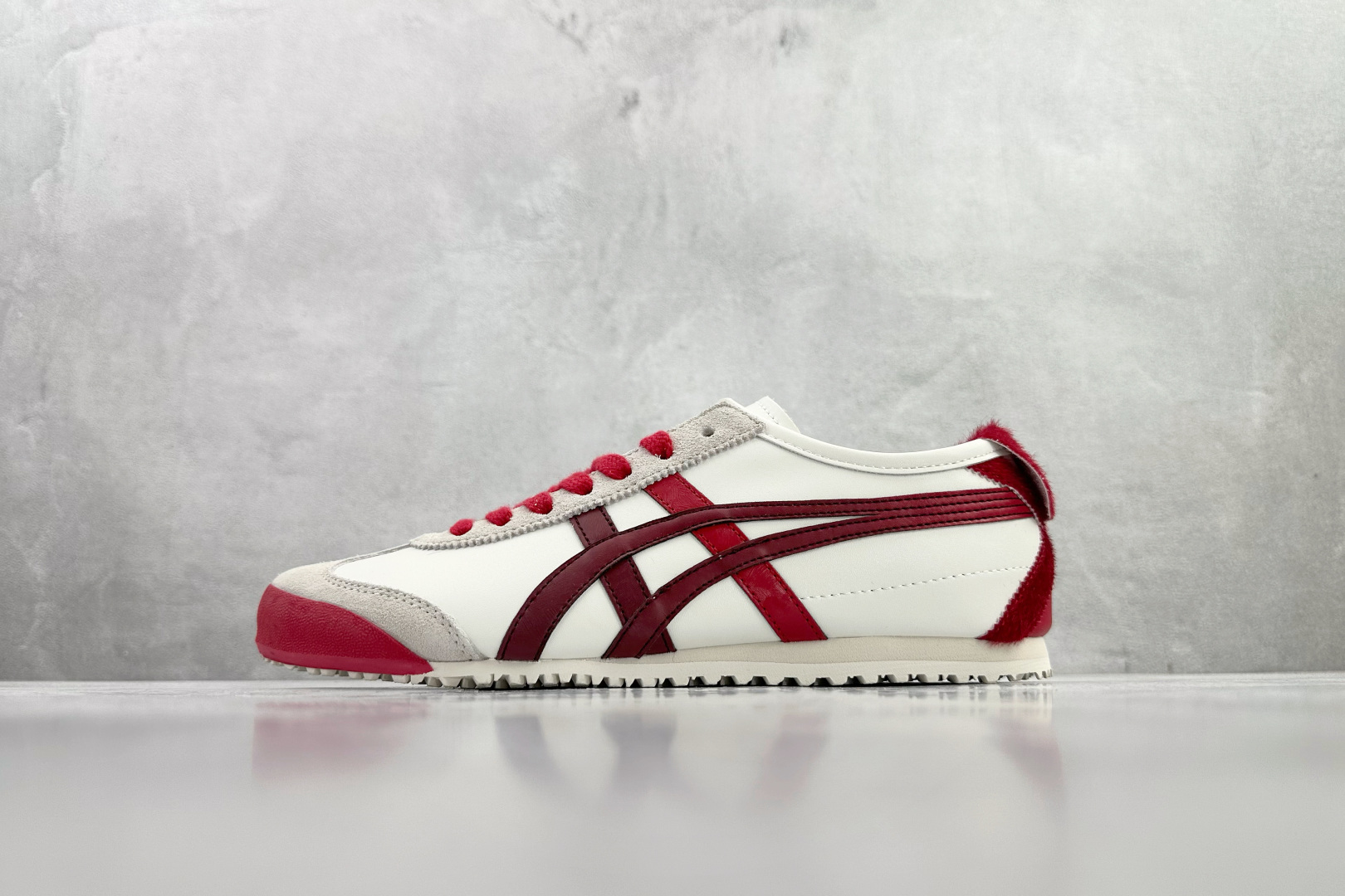 渠道特供 Onitsuka Tiger鬼塚虎 MEXICO 66 CNY 白红色 1183C600-100 渠道特供 Onitsuka Tiger鬼塚虎 MEXICO 66 CNY 白红色 1183C600-100