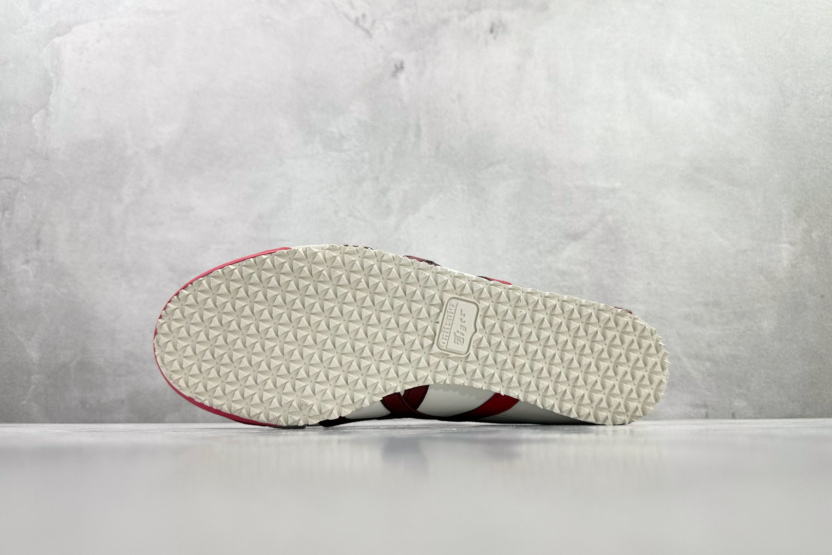 渠道特供 Onitsuka Tiger鬼塚虎 MEXICO 66 CNY 白红色 1183C600-100 渠道特供 Onitsuka Tiger鬼塚虎 MEXICO 66 CNY 白红色 1183C600-100