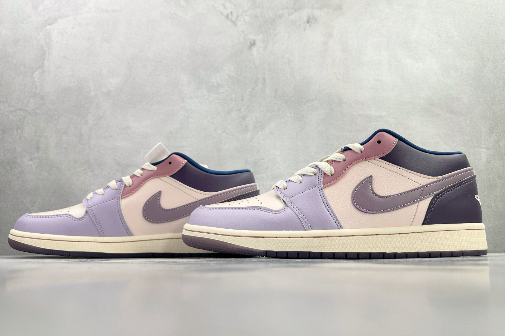 平台爆款 Jordan Air Jordan 1 Low 粉紫色 DZ2768-651 平台爆款 Jordan Air Jordan 1 Low 粉紫色 DZ2768-651
