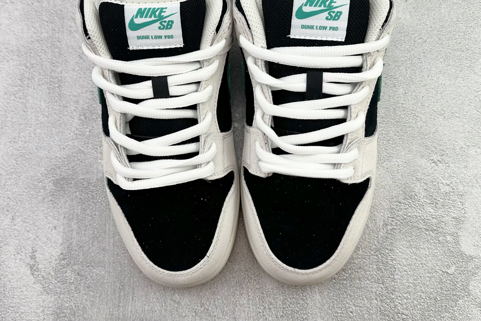 定制球鞋 Nike Dunk SB 墨影疾风 黑米绿 HF3704-001 定制球鞋 Nike Dunk SB 墨影疾风 黑米绿 HF3704-001