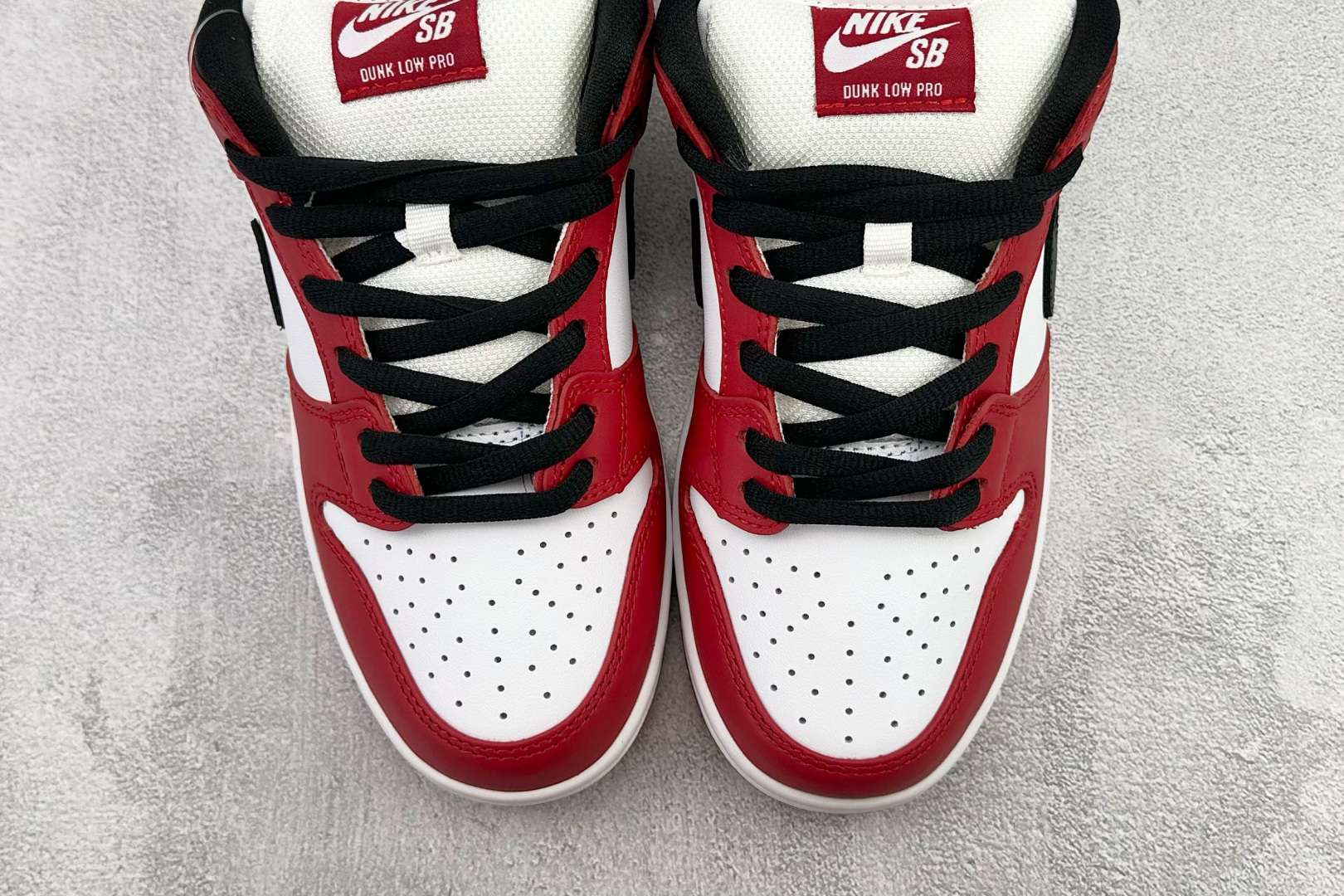 Nike Dunk SB Pro ”chicago” 芝加哥 黑白红 BQ6817-600 Nike Dunk SB Pro ”chicago” 芝加哥 黑白红 BQ6817-600