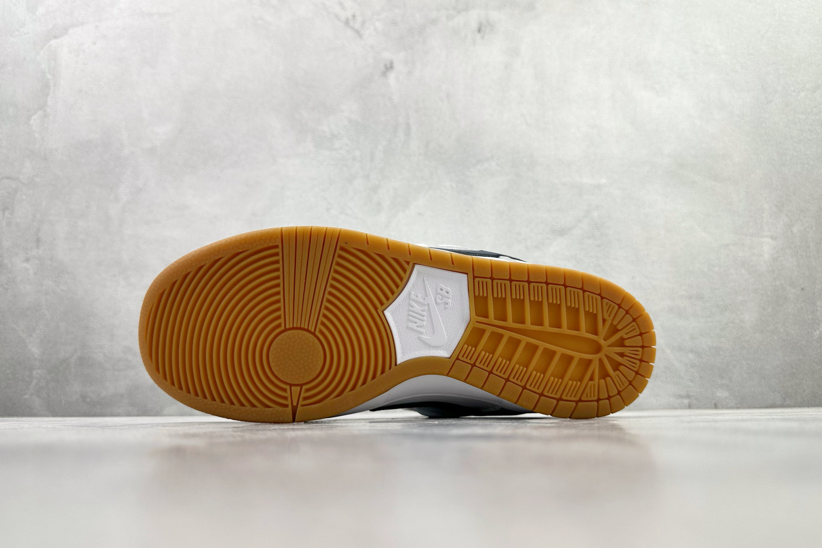 Nike Dunk SB Pro 白蓝生胶 CZ2249-100 Nike Dunk SB Pro 白蓝生胶 CZ2249-100