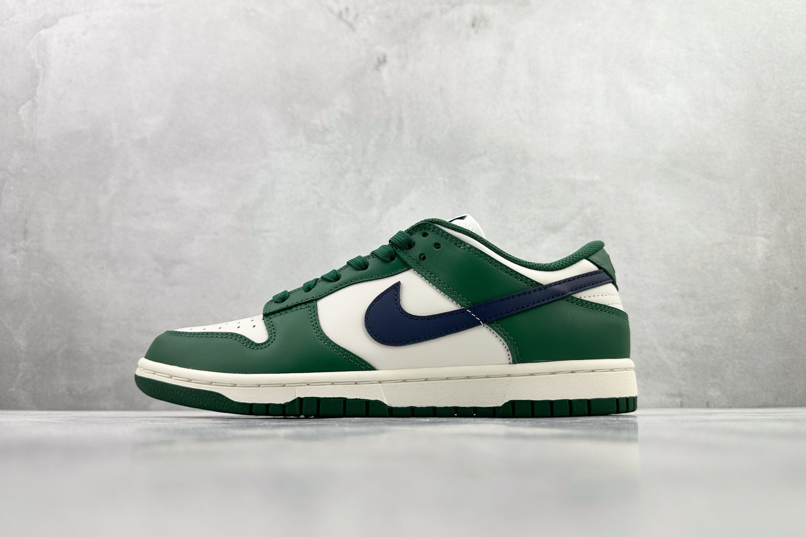 Nike Dunk ”Gorge Green” 白绿 DD1503-300 Nike Dunk ”Gorge Green” 白绿 DD1503-300