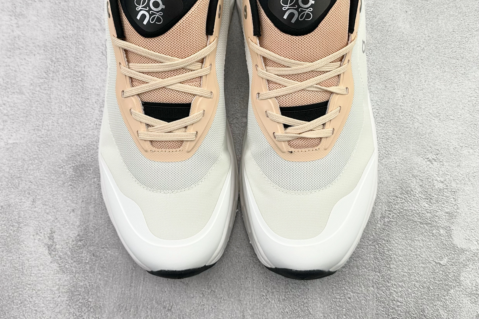 LOEWE x On昂跑 Cloudtilt 2 棕褐 3ME1069 LOEWE x On昂跑 Cloudtilt 2 棕褐 3ME1069