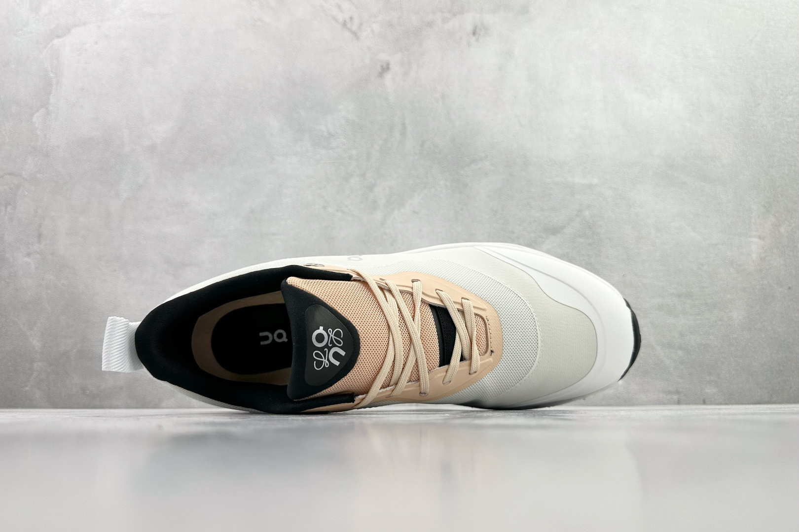 LOEWE x On昂跑 Cloudtilt 2 棕褐 3ME1069 LOEWE x On昂跑 Cloudtilt 2 棕褐 3ME1069