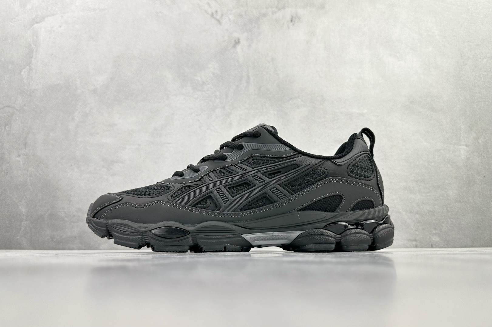 ASICS GEL-NRGD 黑色 1203A735-001 ASICS GEL-NRGD 黑色 1203A735-001