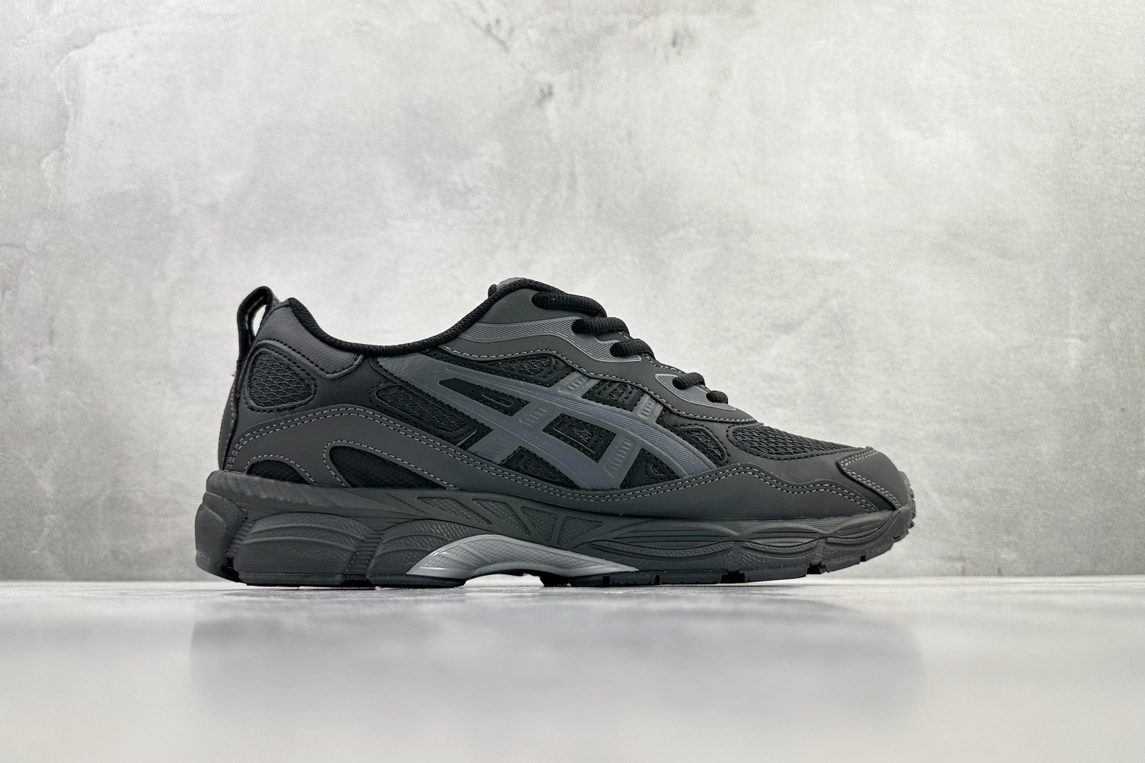 ASICS GEL-NRGD 黑色 1203A735-001 ASICS GEL-NRGD 黑色 1203A735-001