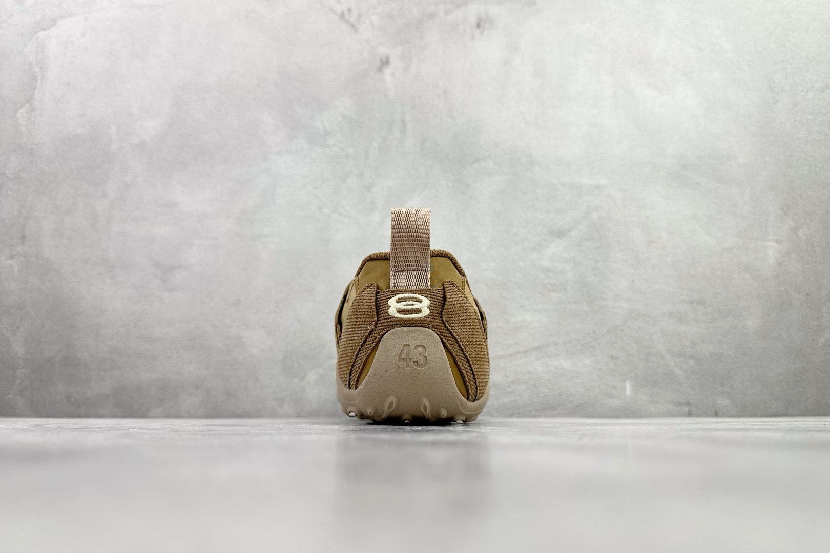 Balenciaga巴黎世家 Monday Ultra米色 853505WMNDI Balenciaga巴黎世家 Monday Ultra米色 853505WMNDI