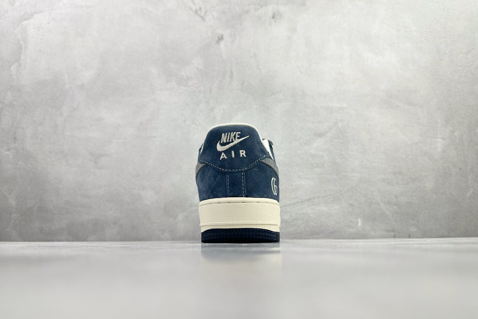 Nike AIR FORCE 1 Low Gucci 联名 蓝白 XL1979-139 Nike AIR FORCE 1 Low Gucci 联名 蓝白 XL1979-139