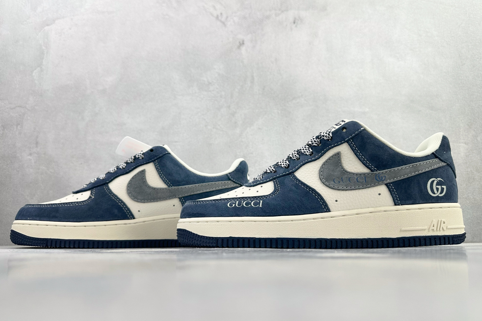 Nike AIR FORCE 1 Low Gucci 联名 蓝白 XL1979-139 Nike AIR FORCE 1 Low Gucci 联名 蓝白 XL1979-139