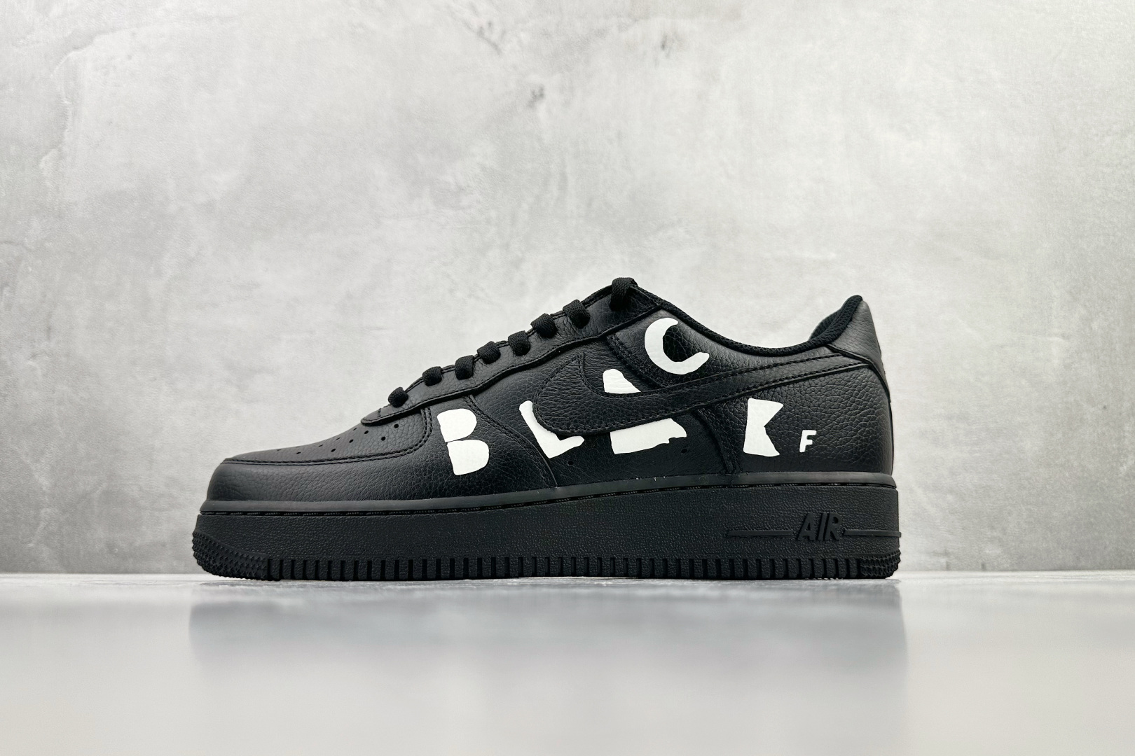 顶级完美复刻 Nike x Black COMME des GARCONS Air Force 1 LOW 黑色 IB9949-001