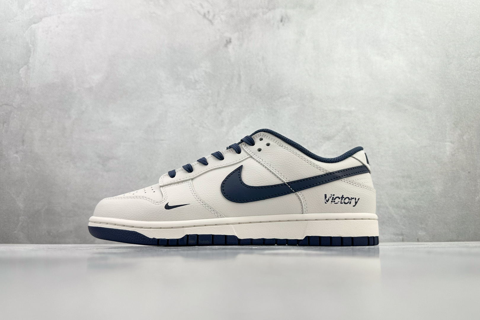 Nike Dunk Low Retro 海军蓝 WB0620-116 Nike Dunk Low Retro 海军蓝 WB0620-116