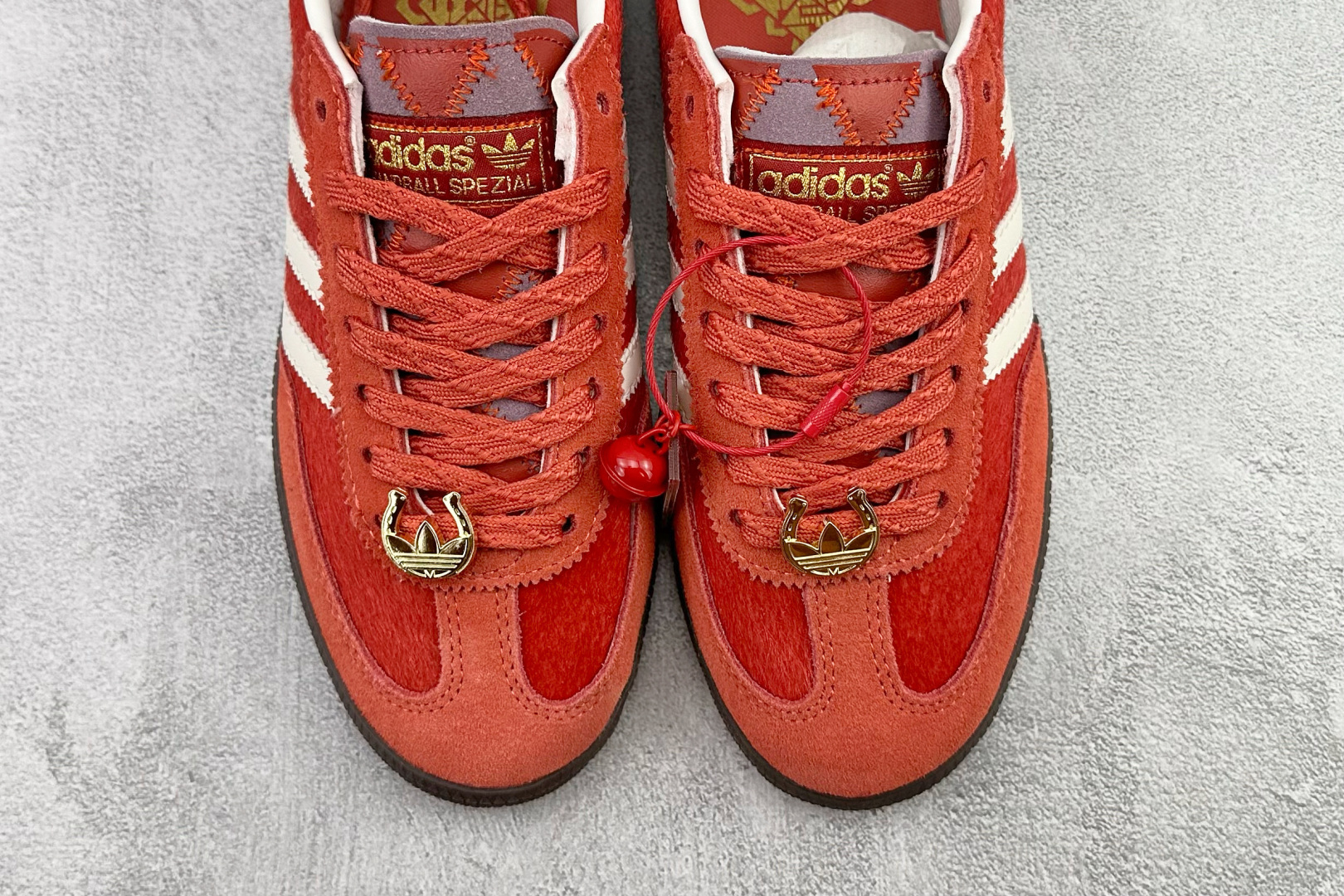 出口订单 adidas originals HANDBALL SPEZIAL CNY新年款 马年限定 红色 KJ6299 出口订单 adidas originals HANDBALL SPEZIAL CNY新年款 马年限定 红色 KJ6299