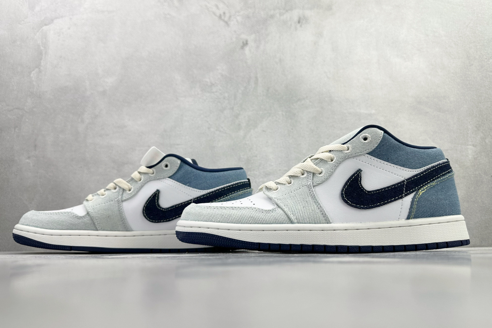平台爆款 Jordan Air Jordan 1 Low SE 白蓝色 IH0648-141 平台爆款 Jordan Air Jordan 1 Low SE 白蓝色 IH0648-141