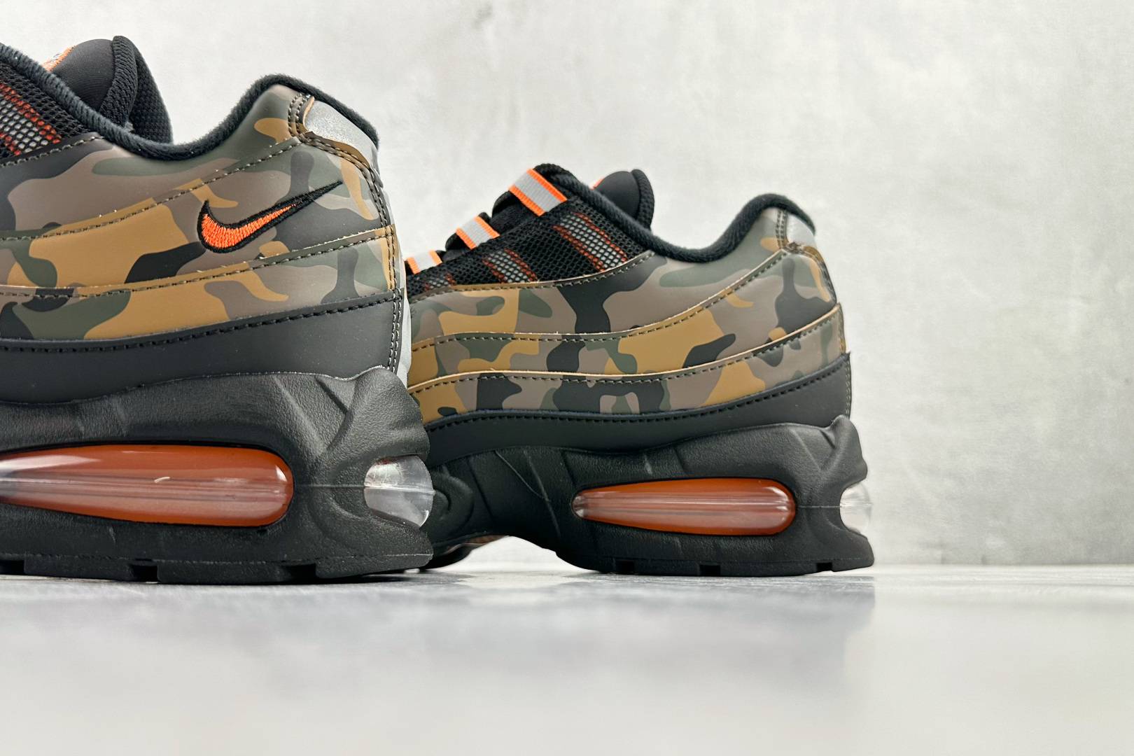 顶级完美复刻 Nike Air 95 黑褐色 HQ1973-001