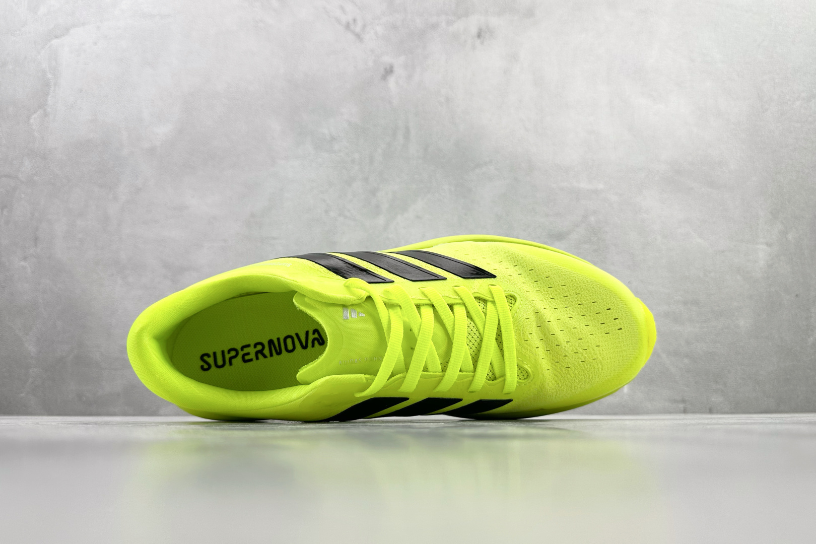 出口订单 Adidas Supernova Solution 3 M 绿色 KK1207 出口订单 Adidas Supernova Solution 3 M 绿色 KK1207