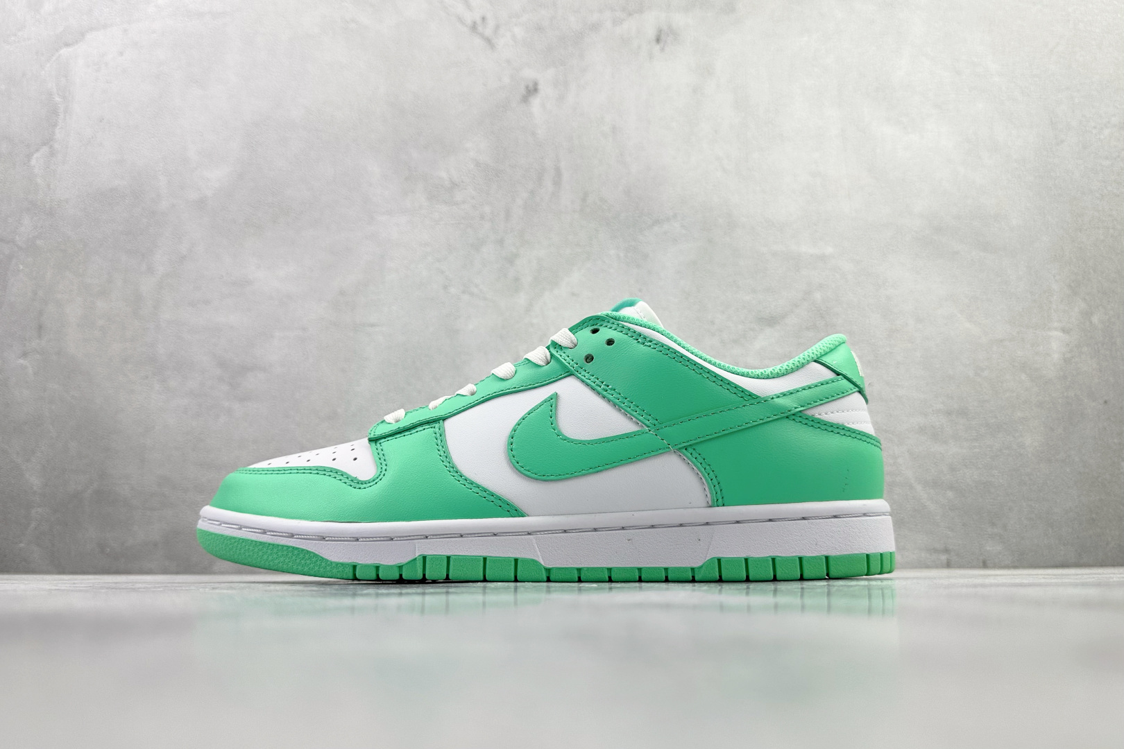 Nike Dunk green glow 蒂芙尼绿 DD1503-105 Nike Dunk green glow 蒂芙尼绿 DD1503-105