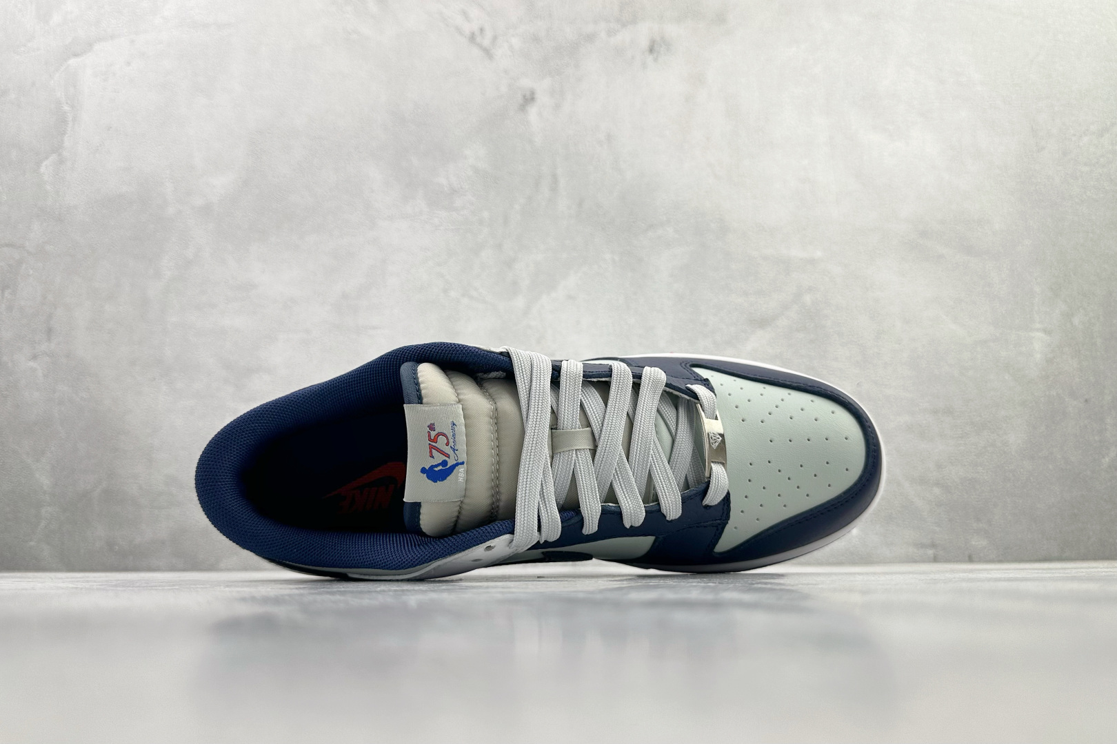Nike Dunk 布鲁克林篮网NBA 75周年 蓝白 DD3363-001 Nike Dunk 布鲁克林篮网NBA 75周年 蓝白 DD3363-001