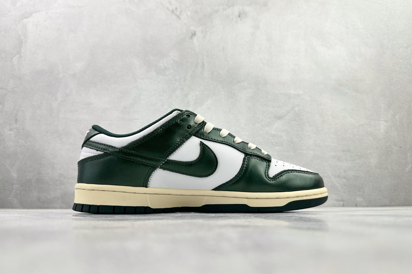 Nike Dunk ”Vintage Green” 白绿 DQ8580-100 Nike Dunk ”Vintage Green” 白绿 DQ8580-100