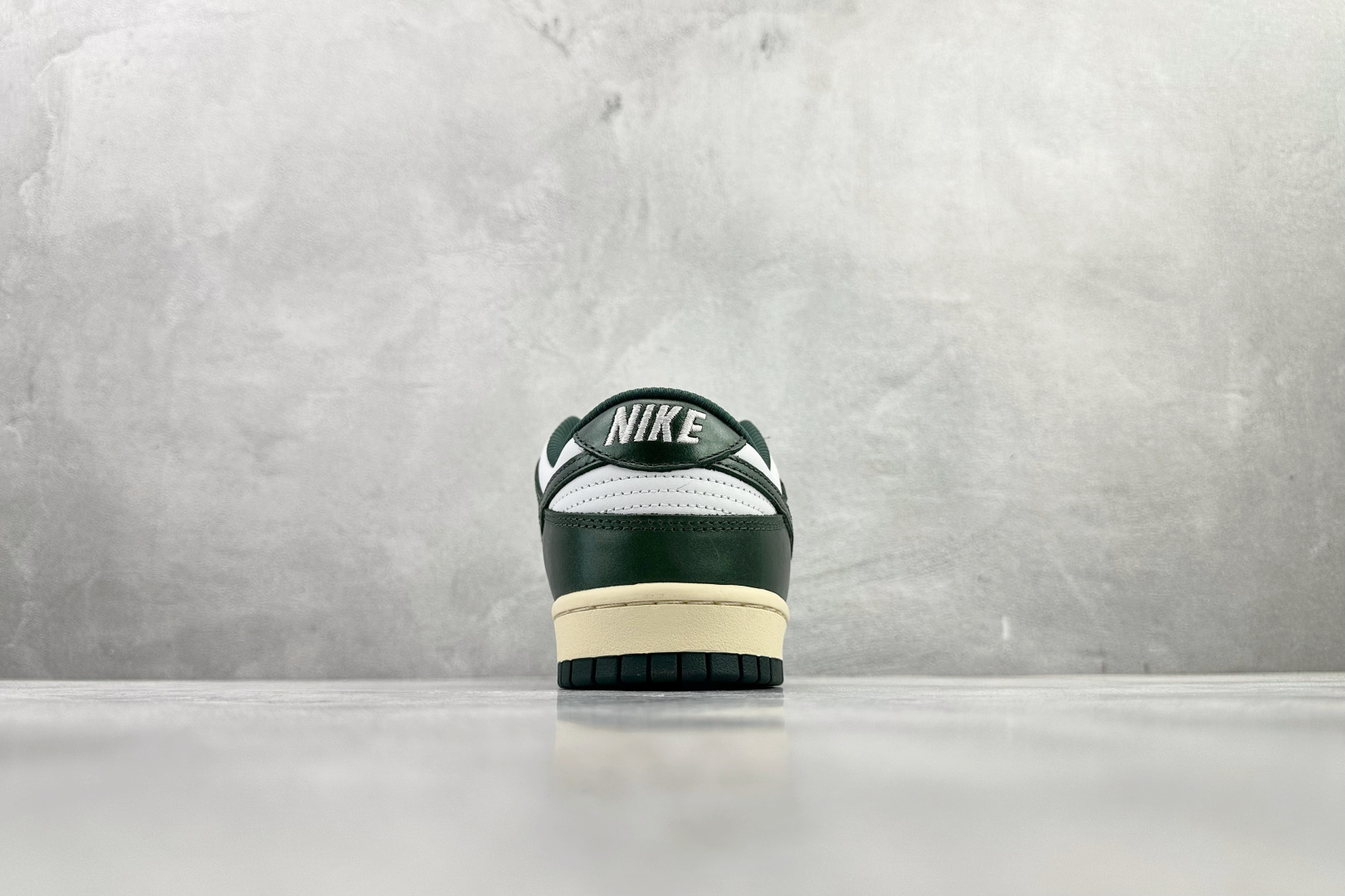 Nike Dunk ”Vintage Green” 白绿 DQ8580-100 Nike Dunk ”Vintage Green” 白绿 DQ8580-100