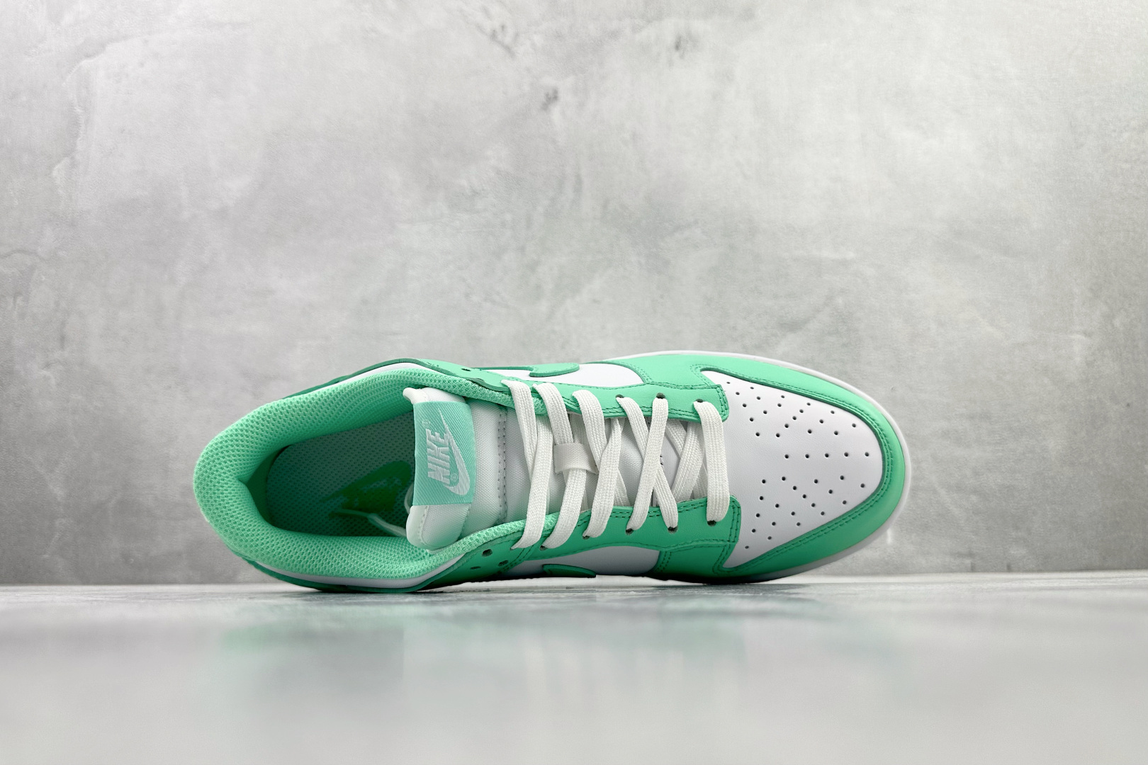 Nike Dunk green glow 蒂芙尼绿 DD1503-105 Nike Dunk green glow 蒂芙尼绿 DD1503-105