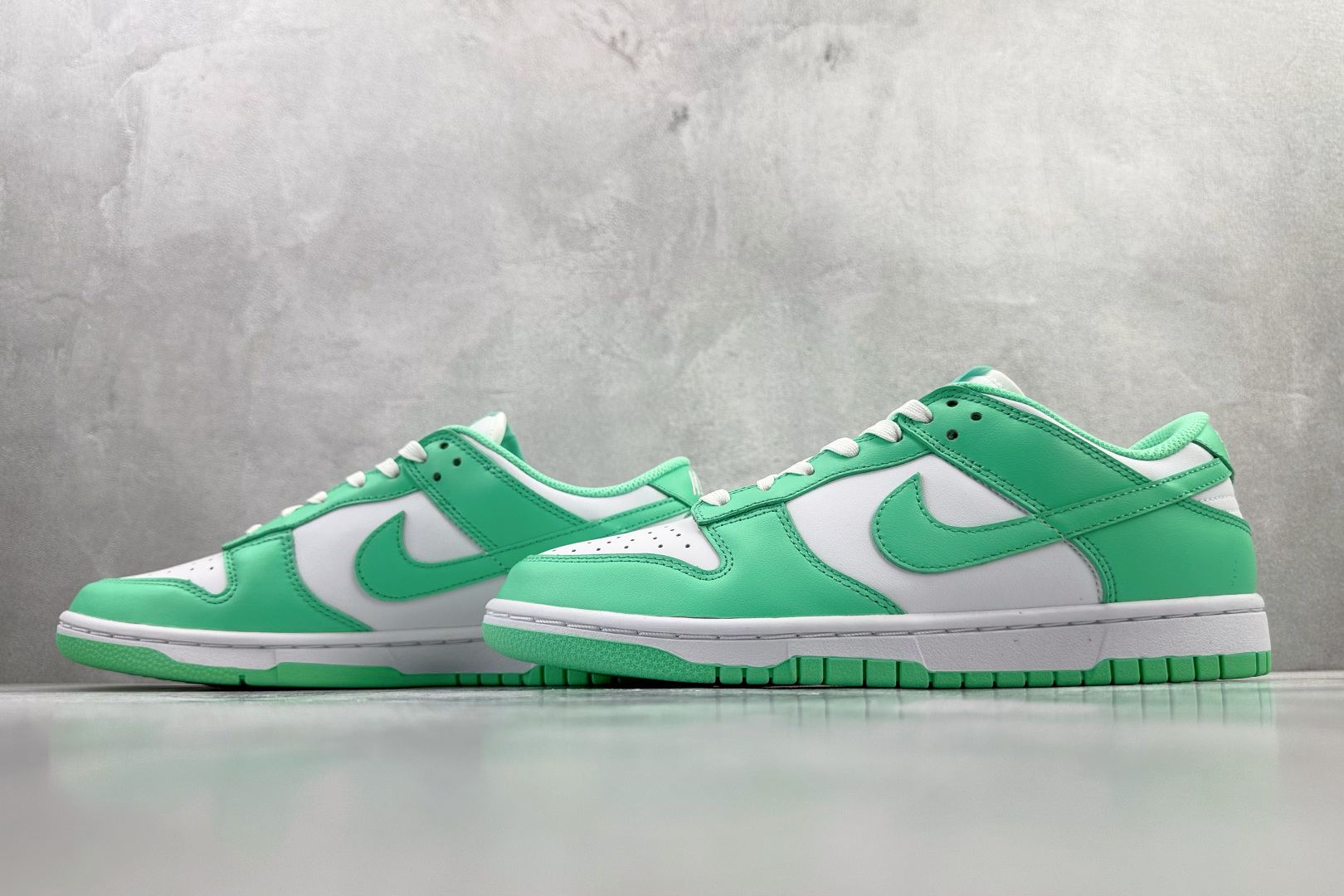 Nike Dunk green glow 蒂芙尼绿 DD1503-105 Nike Dunk green glow 蒂芙尼绿 DD1503-105