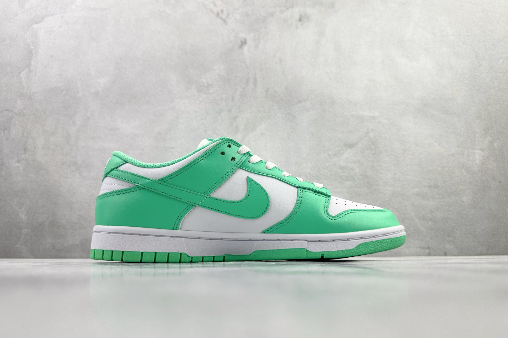 Nike Dunk green glow 蒂芙尼绿 DD1503-105 Nike Dunk green glow 蒂芙尼绿 DD1503-105