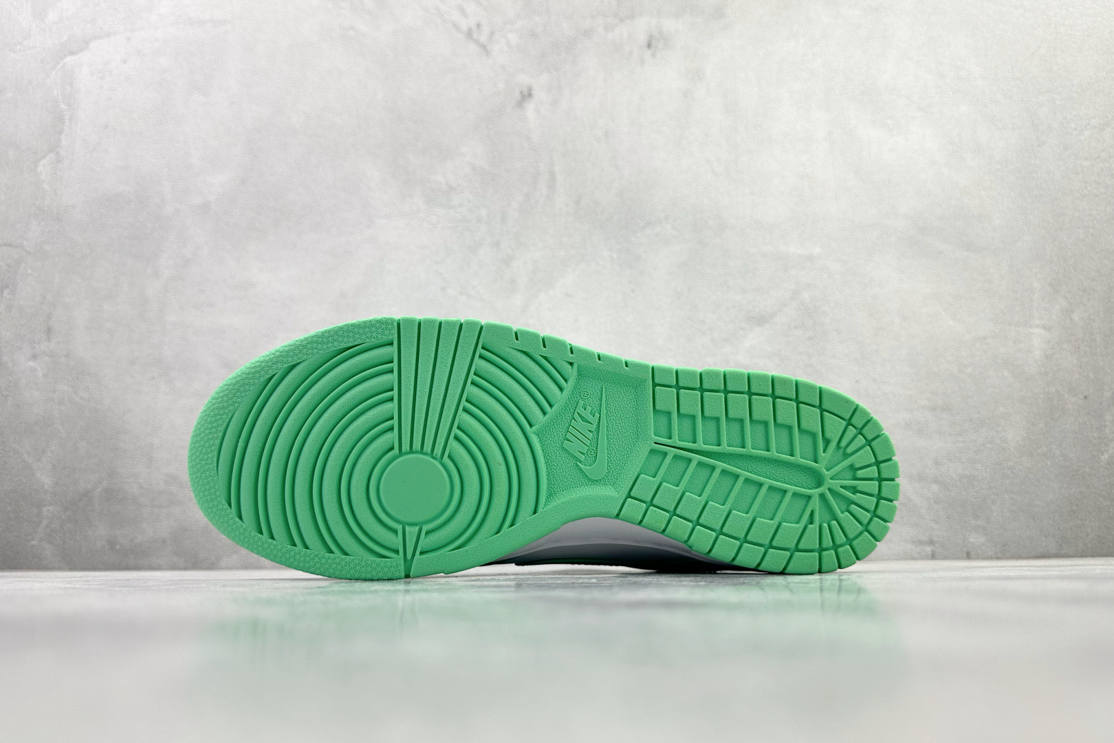 Nike Dunk green glow 蒂芙尼绿 DD1503-105 Nike Dunk green glow 蒂芙尼绿 DD1503-105