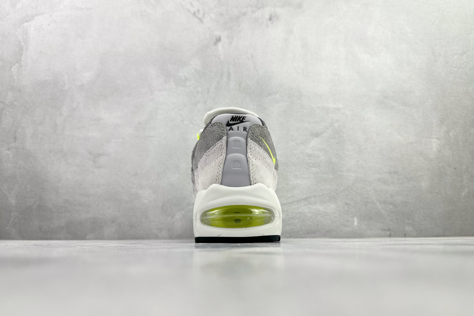 口碑神作 Nike Air 95 Big Bubble OG“Reverse Neon”黑灰 HM4738-001