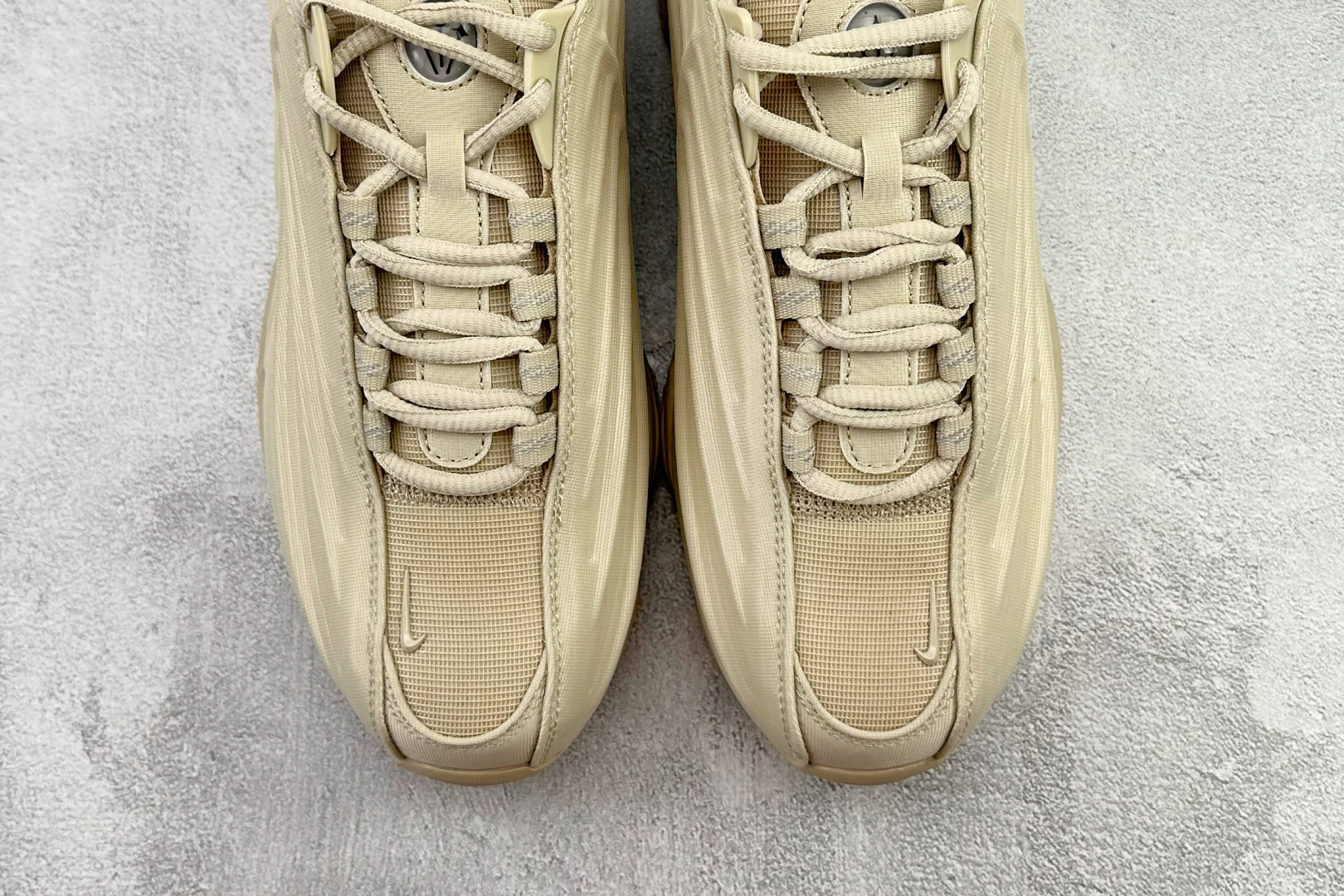 原版开发 NOCTA x Nike Hot Step 2 米色 DZ7293-200 原版开发 NOCTA x Nike Hot Step 2 米色 DZ7293-200