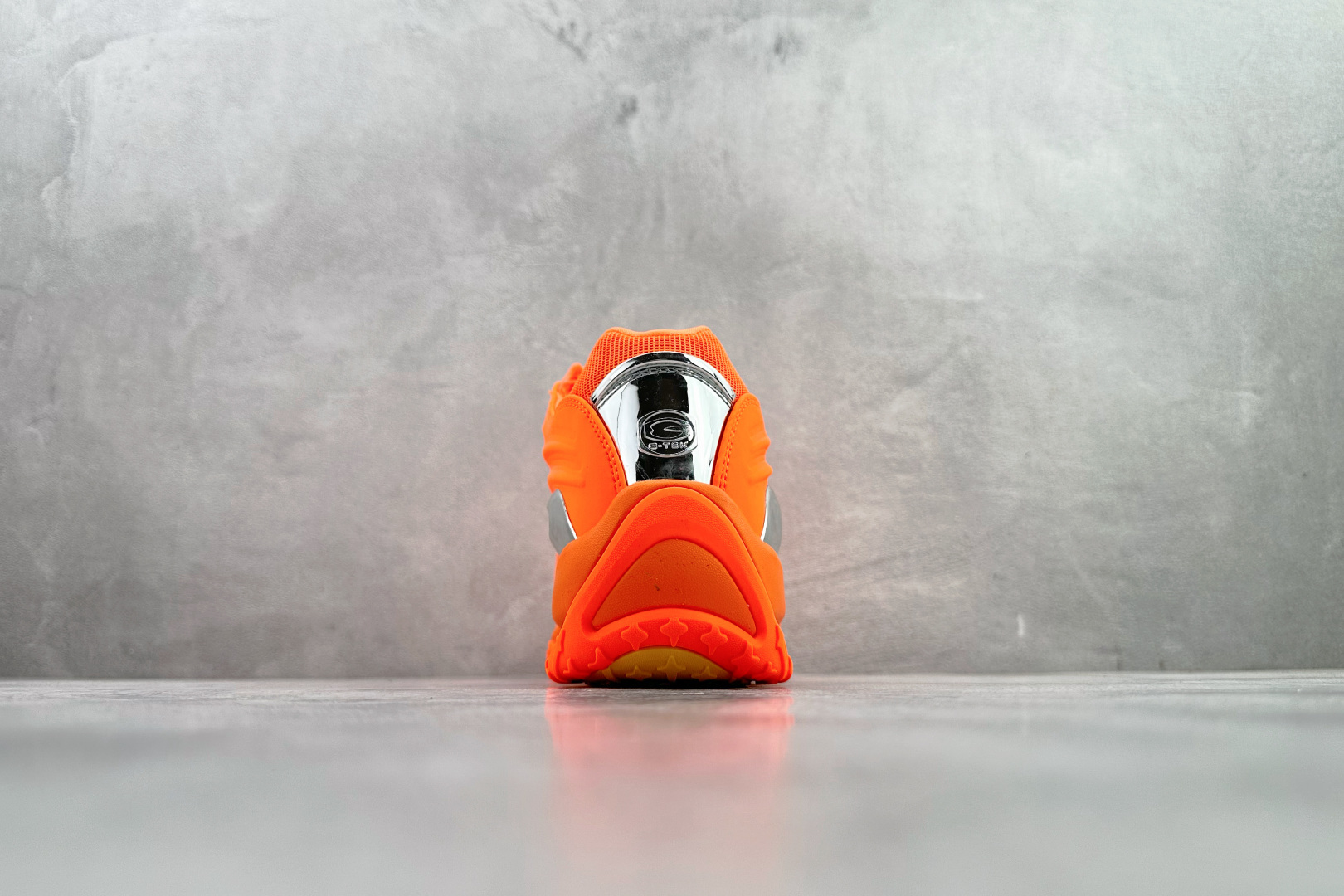 原版开发 NOCTA x Nike Hot Step Air Terra 联名款 橙色 DZ7293-800 原版开发 NOCTA x Nike Hot Step Air Terra 联名款 橙色 DZ7293-800