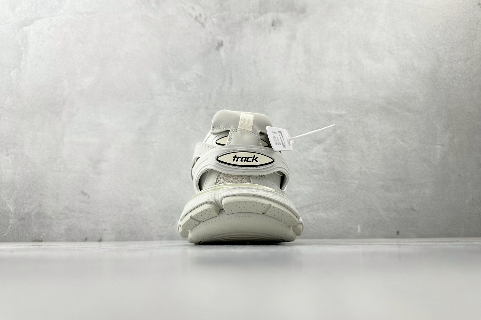 Balenciaga巴黎世家 Track 白色 542023WTRHM Balenciaga巴黎世家 Track 白色 542023WTRHM