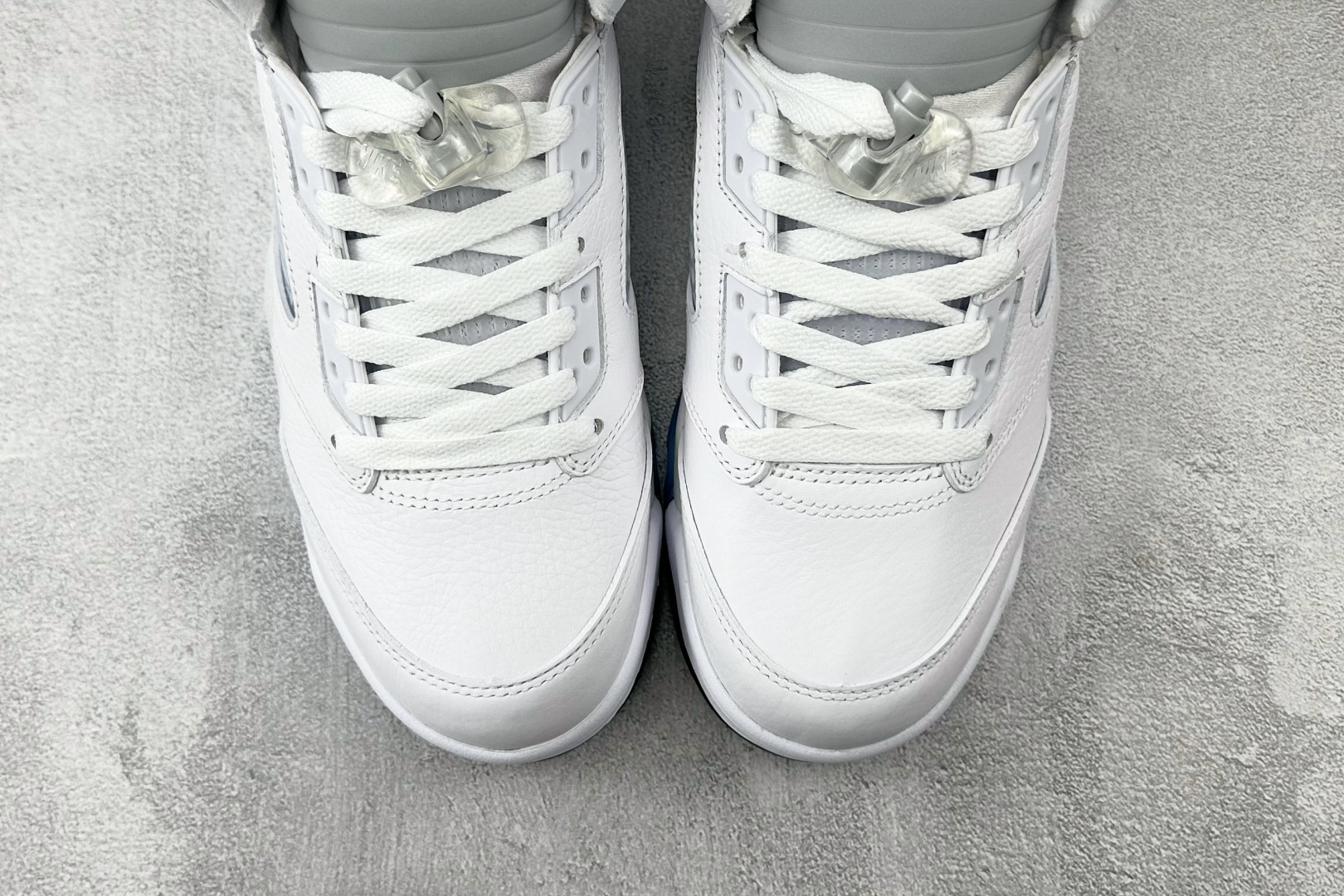 顶级Jordan Air Jordan 5 白色 HQ7978-103 顶级Jordan Air Jordan 5 白色 HQ7978-103