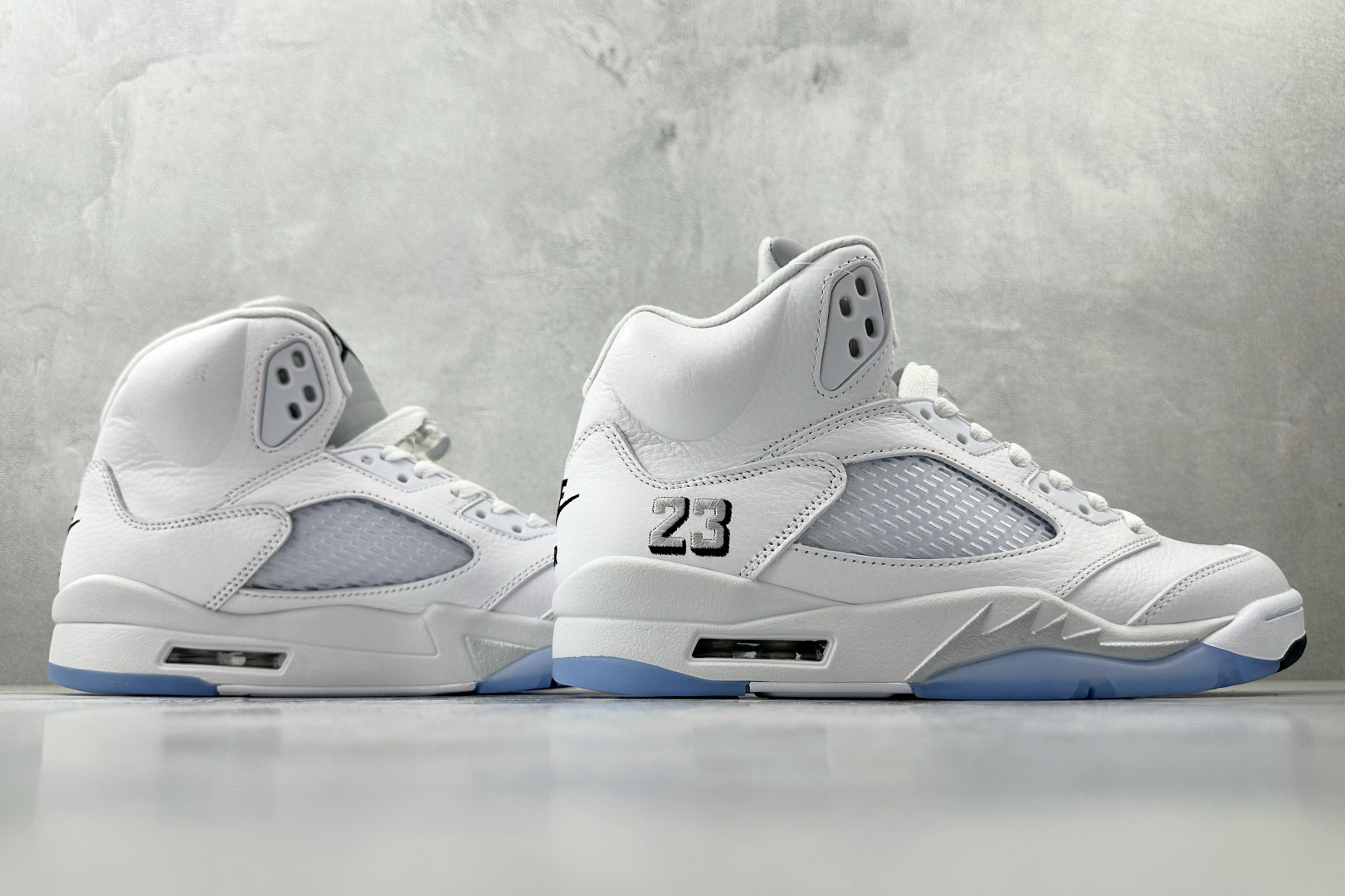 顶级Jordan Air Jordan 5 白色 HQ7978-103 顶级Jordan Air Jordan 5 白色 HQ7978-103