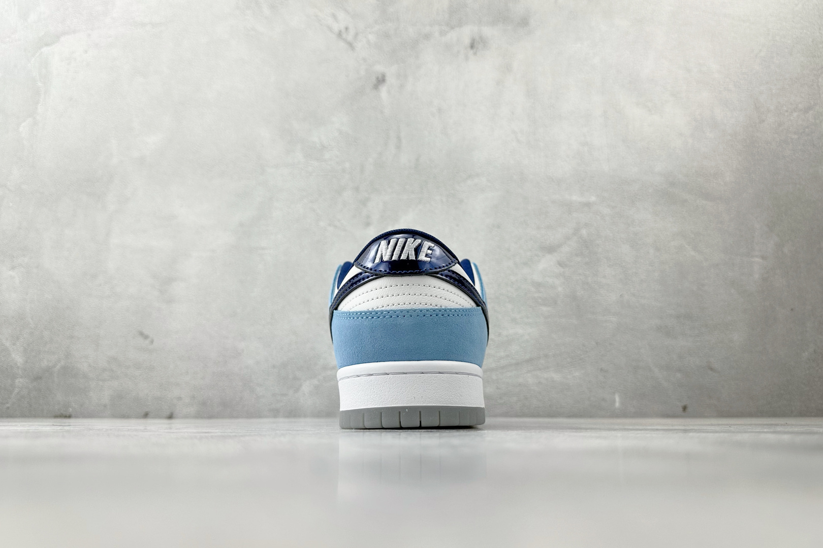 Nike SB Dunk Low Pro 青空紫苑 BP0508-038 Nike SB Dunk Low Pro 青空紫苑 BP0508-038