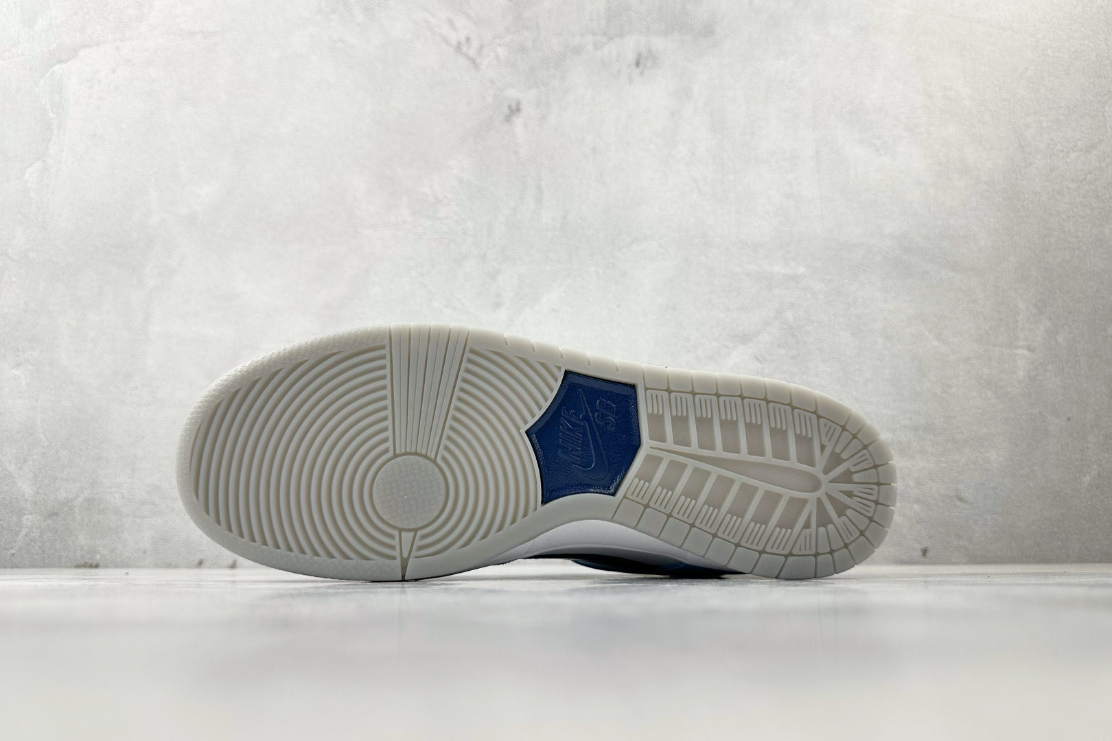 Nike SB Dunk Low Pro 青空紫苑 BP0508-038 Nike SB Dunk Low Pro 青空紫苑 BP0508-038