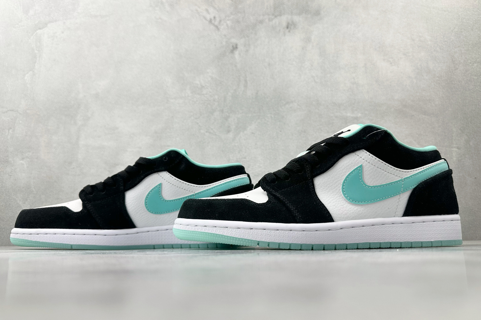 平台爆款 Jordan Air Jordan 1 郭艾伦 蒂芙尼蓝 CQ9828-131 平台爆款 Jordan Air Jordan 1 郭艾伦 蒂芙尼蓝 CQ9828-131
